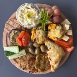 Provençaalse borrelplank - De SmaakTuijn